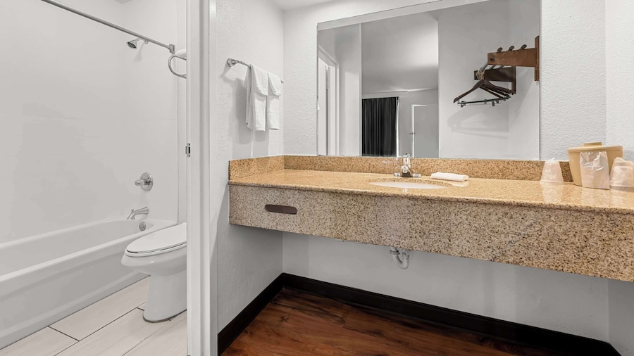 Americas Best Value Inn Hamilton