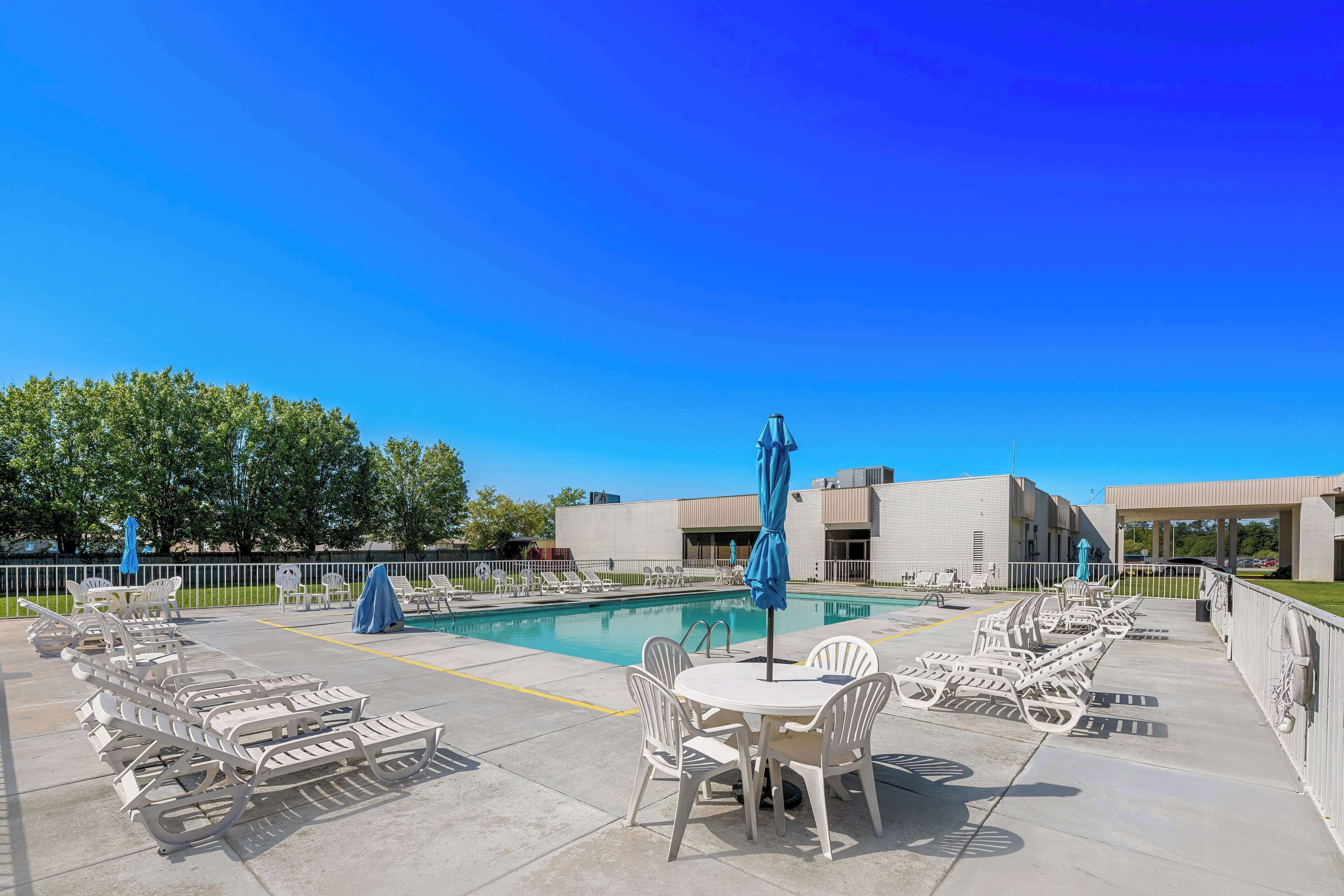 Alberca al aire libre por temporada 