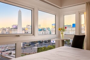 Quarto casal, vista para a cidade (Obelisc View) | Vista do quarto