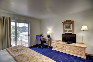 1 bedroom, premium bedding, desk, iron/ironing board