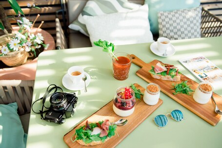 Gallery Hotel - view 3