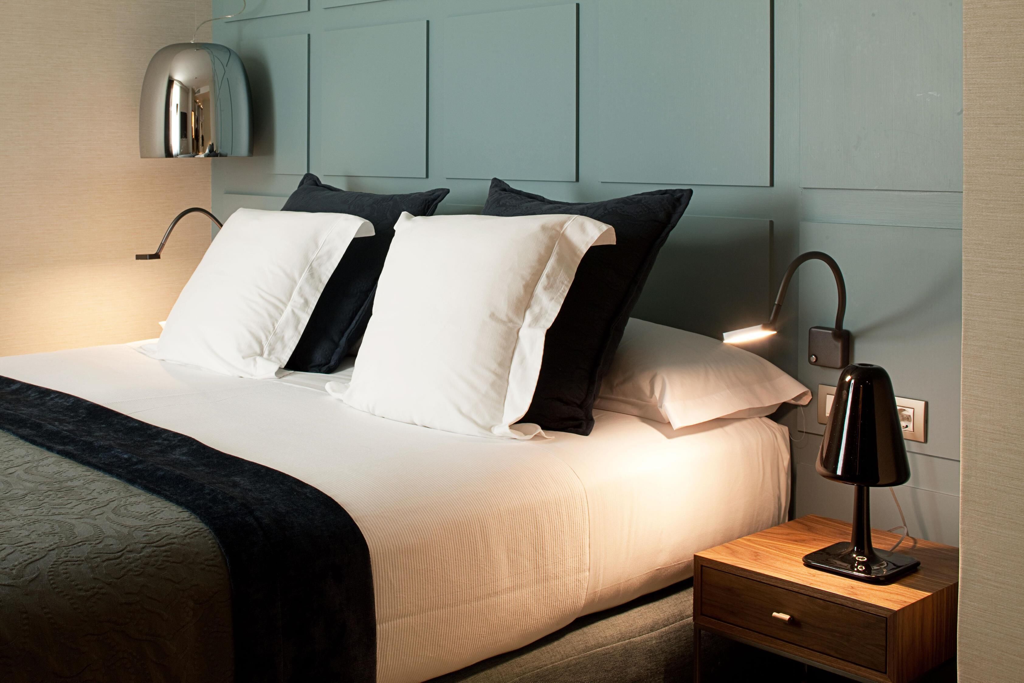 Minibar, in-room safe, desk, blackout curtains