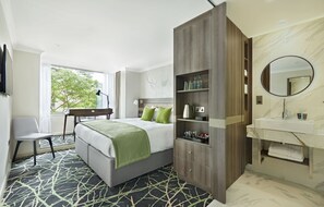 Double Room (Hill Collection Deluxe) | Egyptian cotton sheets, hypo-allergenic bedding, in-room safe - Richmond Hill Hotel (Richmond)