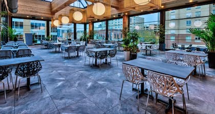 Hotel Indigo Rochester – Mayo Clinic Area by IHG