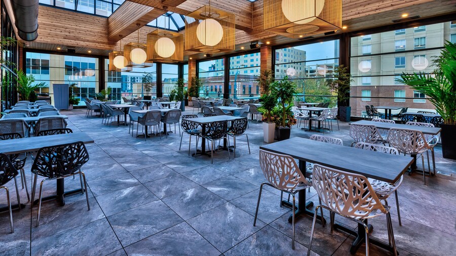 Hotel Indigo Rochester – Mayo Clinic Area by IHG