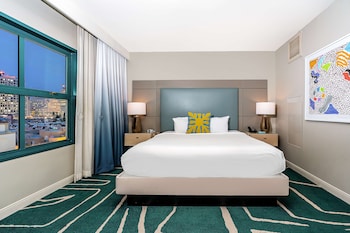 Suite, 1 King Bed with Sofa bed, City View | 1 bedroom, premium bedding, down comforters, pillowtop beds at Embassy Suites by Hilton San Diego Bay Downtown
