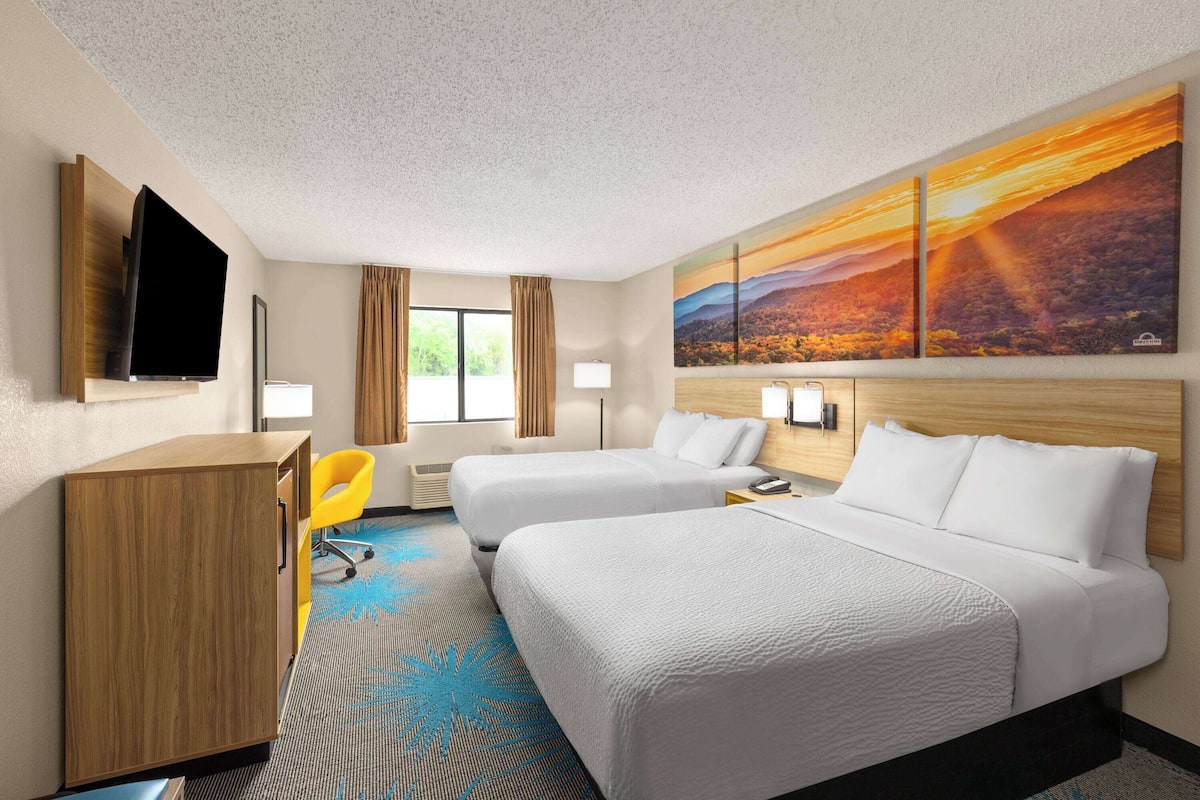 Room, 2 Double Beds, Non Smoking