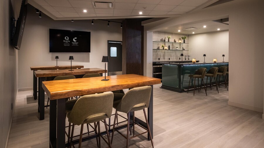 Quality Inn & Conference Centre Kingston Central