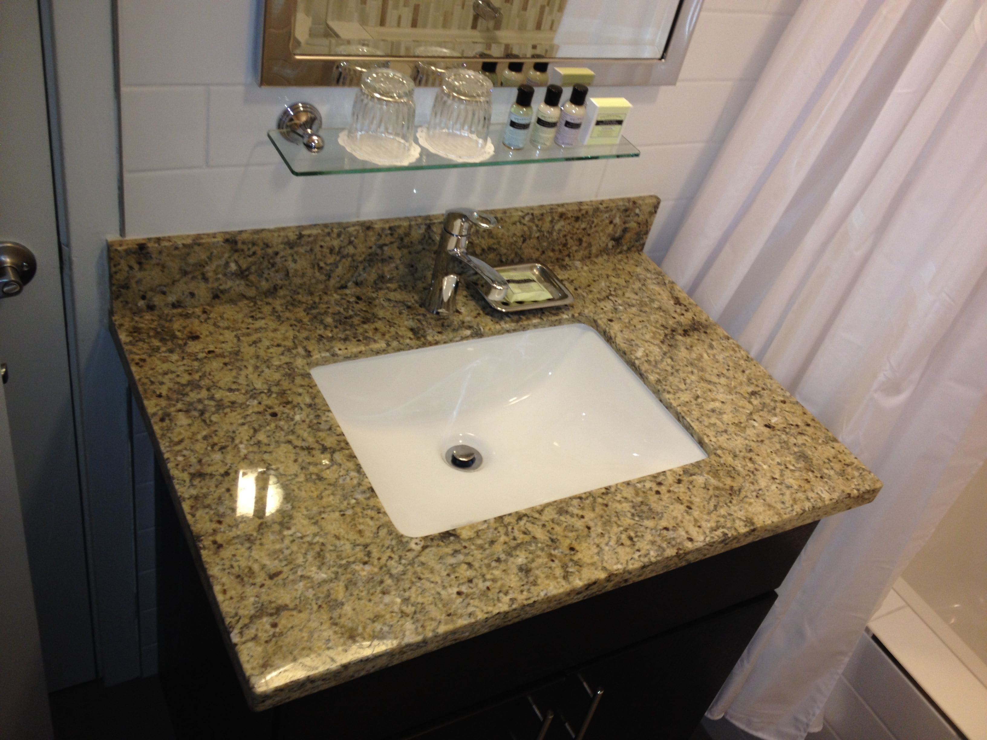 eco-friendly toiletries, bathrobes, towels, shampoo