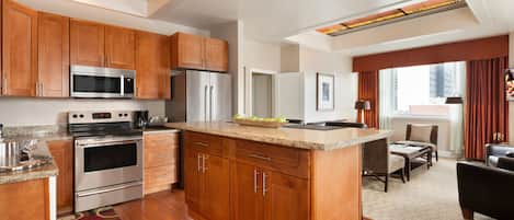 Suite, 1 Bedroom, Kitchen | Private kitchen