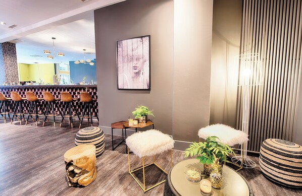 Bar (in der Unterkunft)