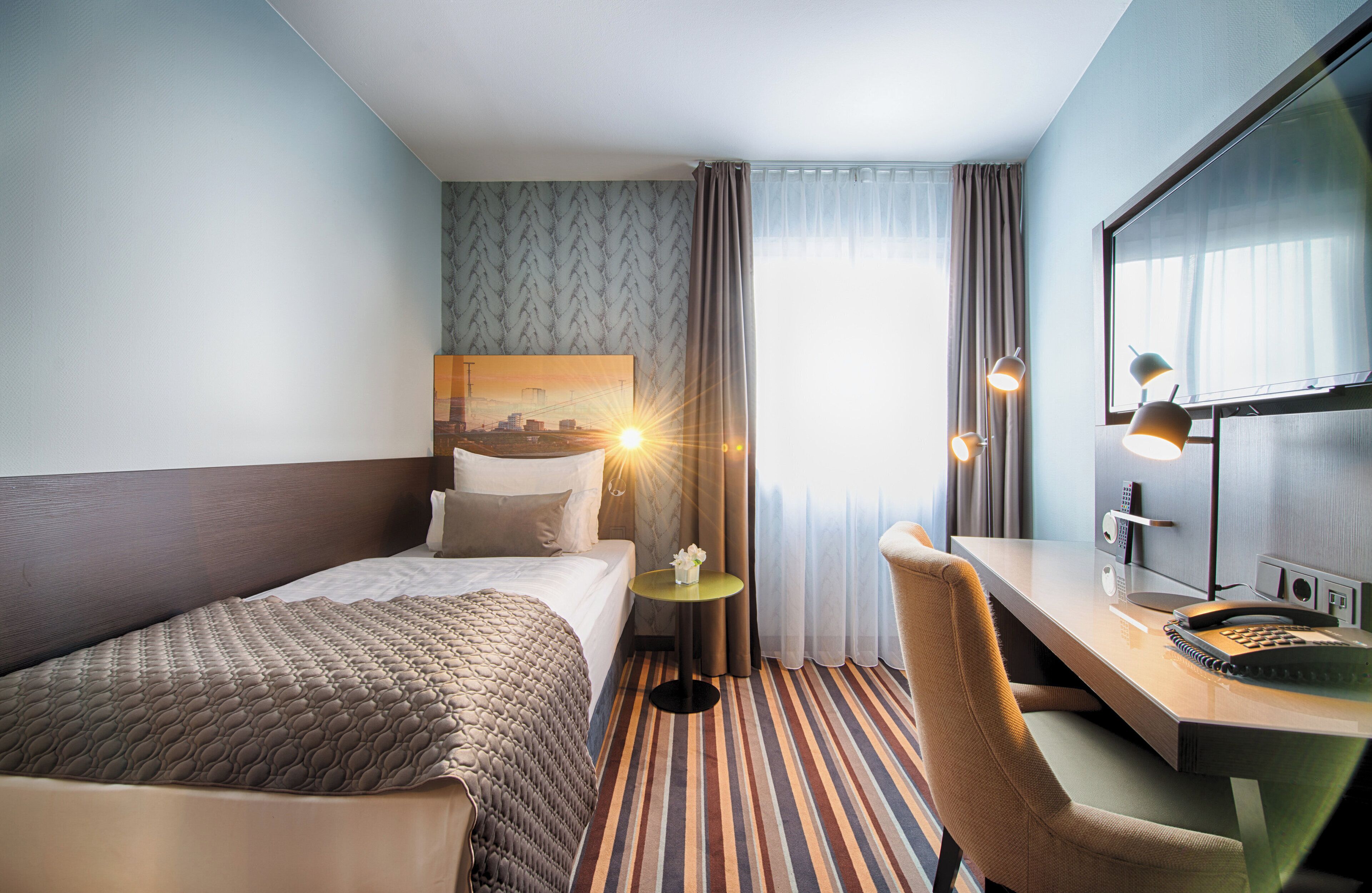 minibar, in-room safe, desk, free wifi