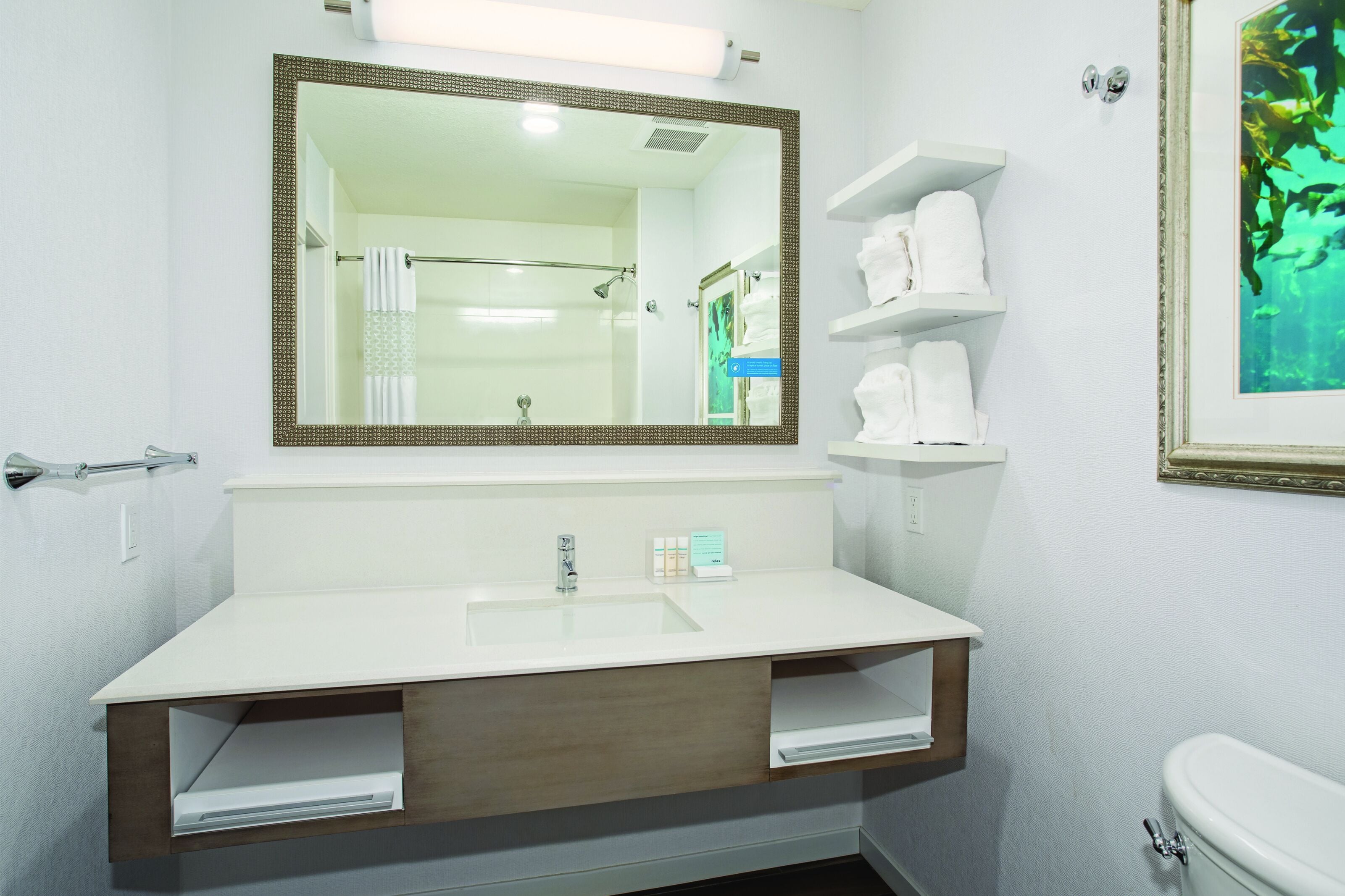 Photo - Hampton Inn Monterey