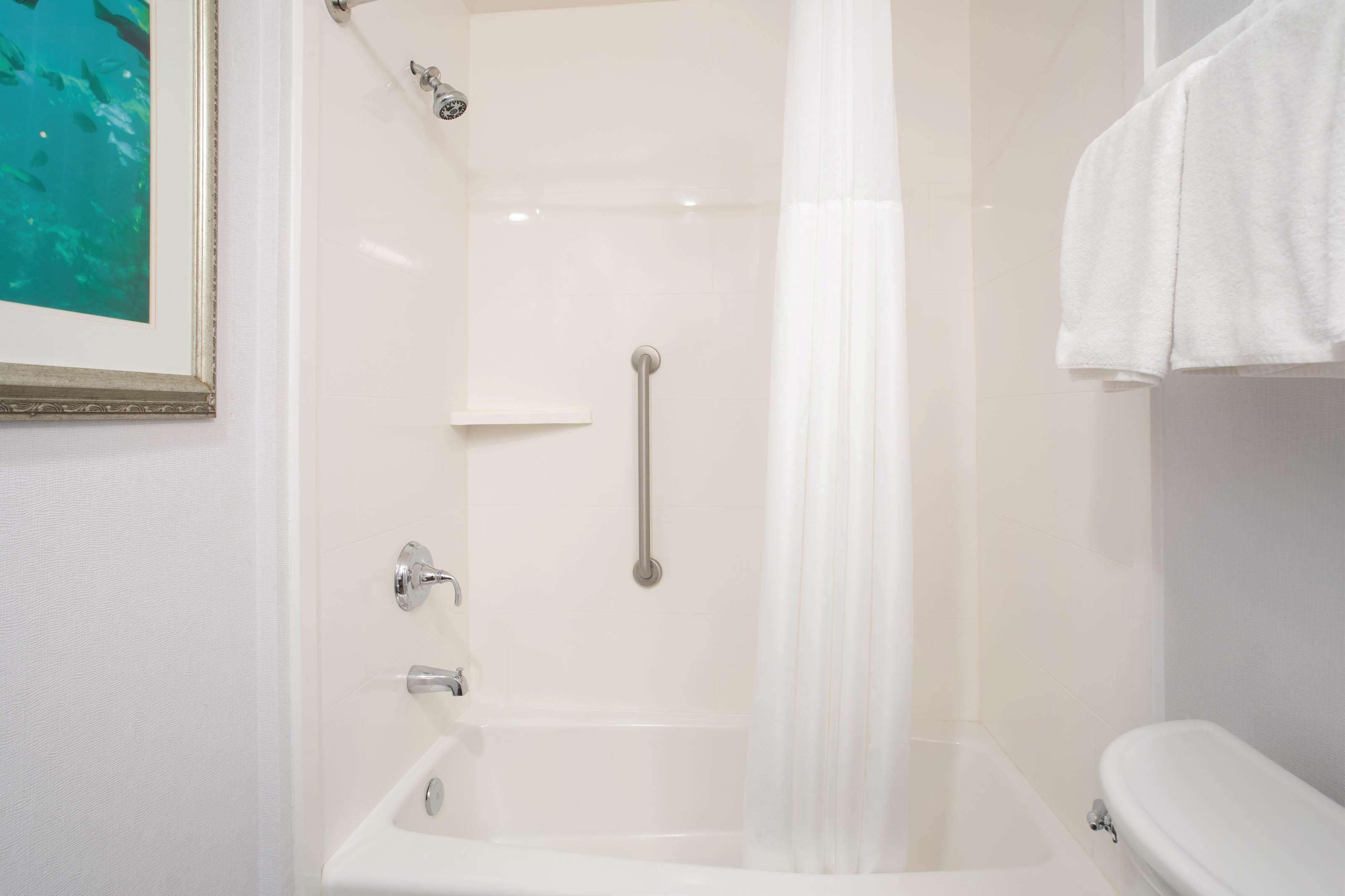 Photo - Hampton Inn Monterey