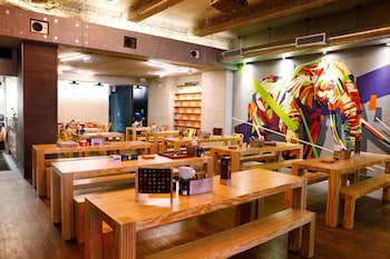 American cuisine at Pod 51