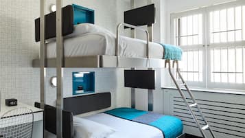 Premium bedding, in-room safe, desk, blackout drapes