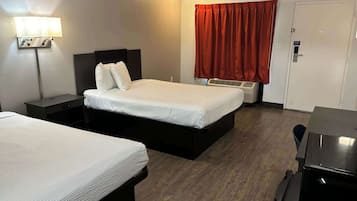 Skrivbord, gratis wi-fi och sängkläder