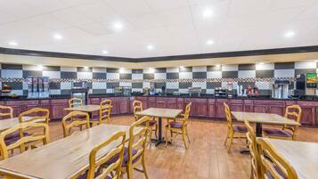 Dagelijks continentaal ontbijt inbegrepen