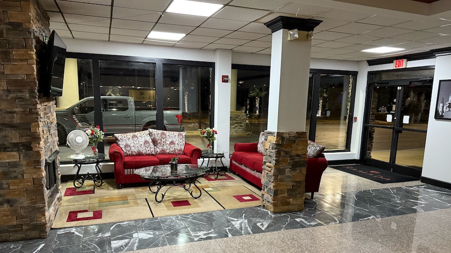 Ramada by Wyndham Macon