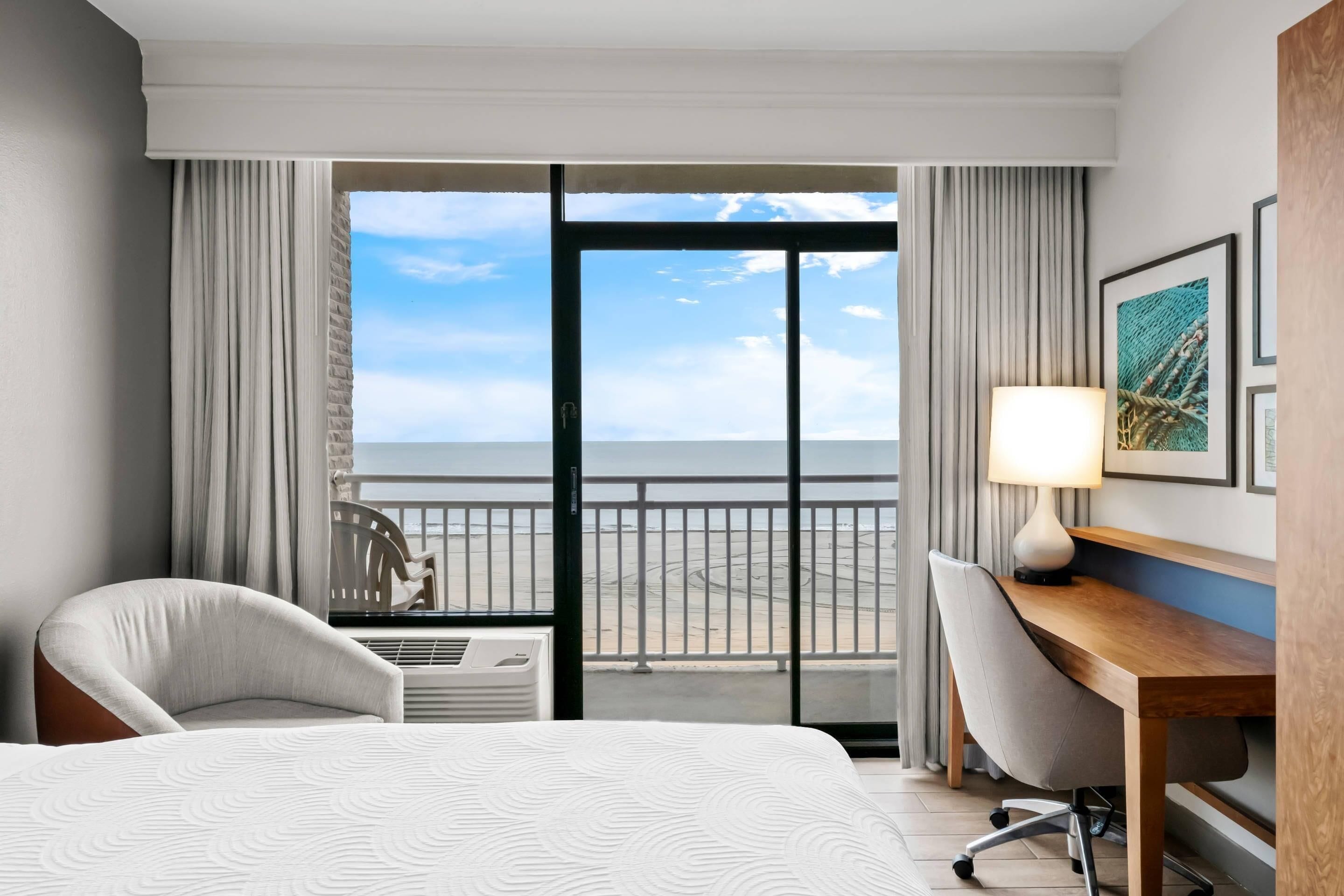 Photo - Country Inn & Suites by Radisson, Virginia Beach Oceanfront