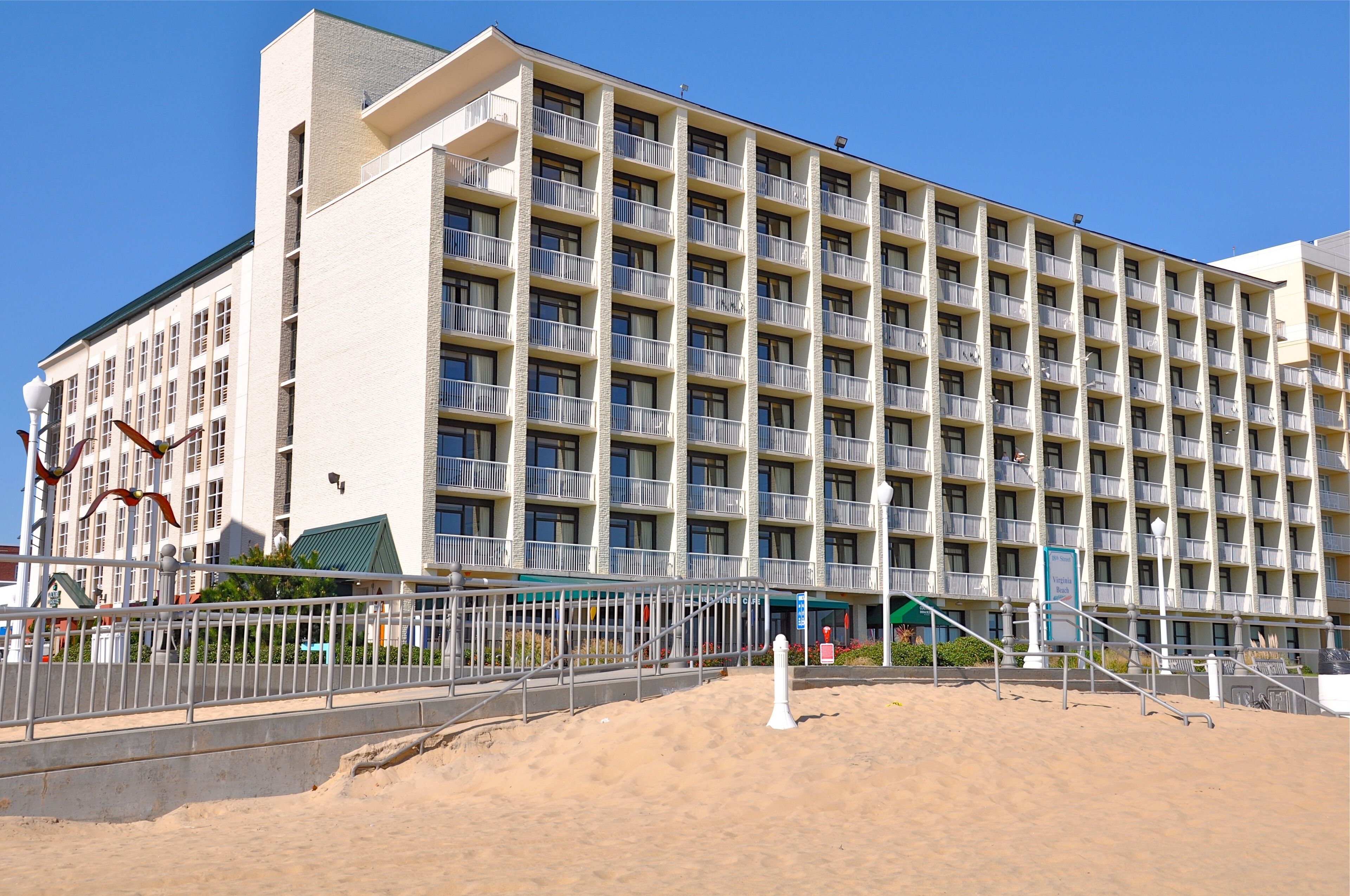 Photo - Country Inn & Suites by Radisson, Virginia Beach Oceanfront