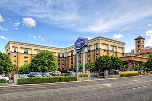 Exterior - Hampton Inn Nashville/Vanderbilt (Nashville)