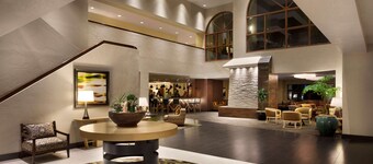 エンバシー スイーツ バイ ヒルトン フェニックス テンピ