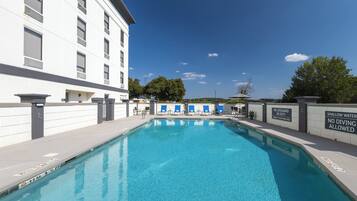 Seasonal outdoor pool