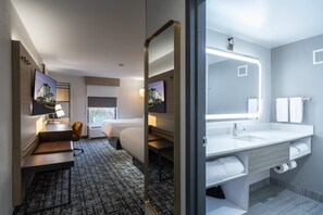 In-room safe, blackout curtains, iron/ironing board, free WiFi