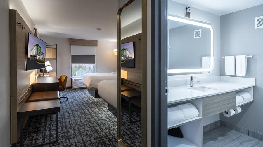 Holiday Inn Anderson by IHG