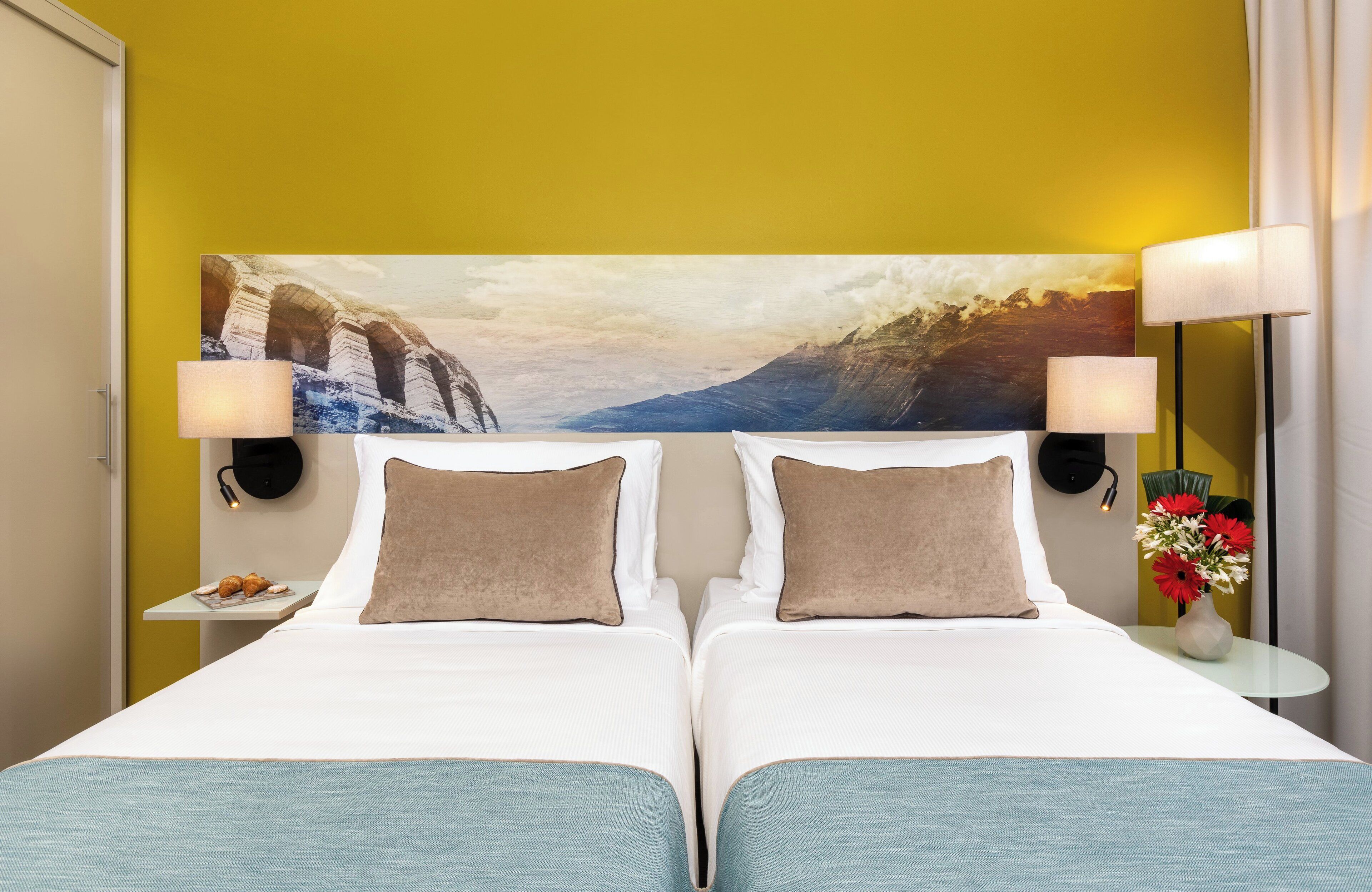 comfort room | minibar, in-room safe, desk, soundproofing