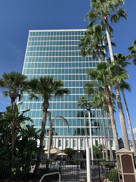 DoubleTree by Hilton at the Entrance to Universal Orlando - Image 45