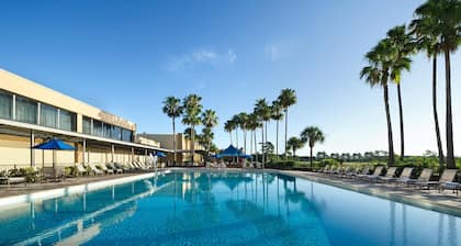 DoubleTree by Hilton at the Entrance to Universal Orlando