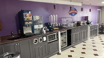 Tägliches inbegriffenes Frühstücksbuffet