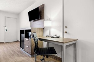 Iron/ironing board, free cribs/infant beds, rollaway beds, free WiFi