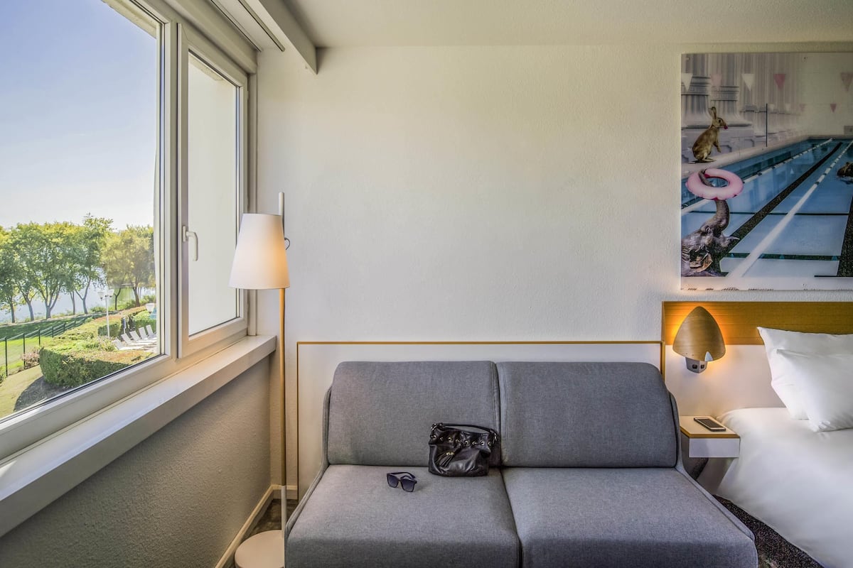 In-room safe, desk, laptop workspace, blackout curtains
