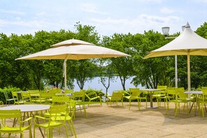 Terrace/patio - Novotel Paris Créteil Le Lac (Creteil)