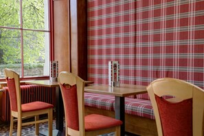 Restaurant - Best Western Queens Hotel (Dundee)