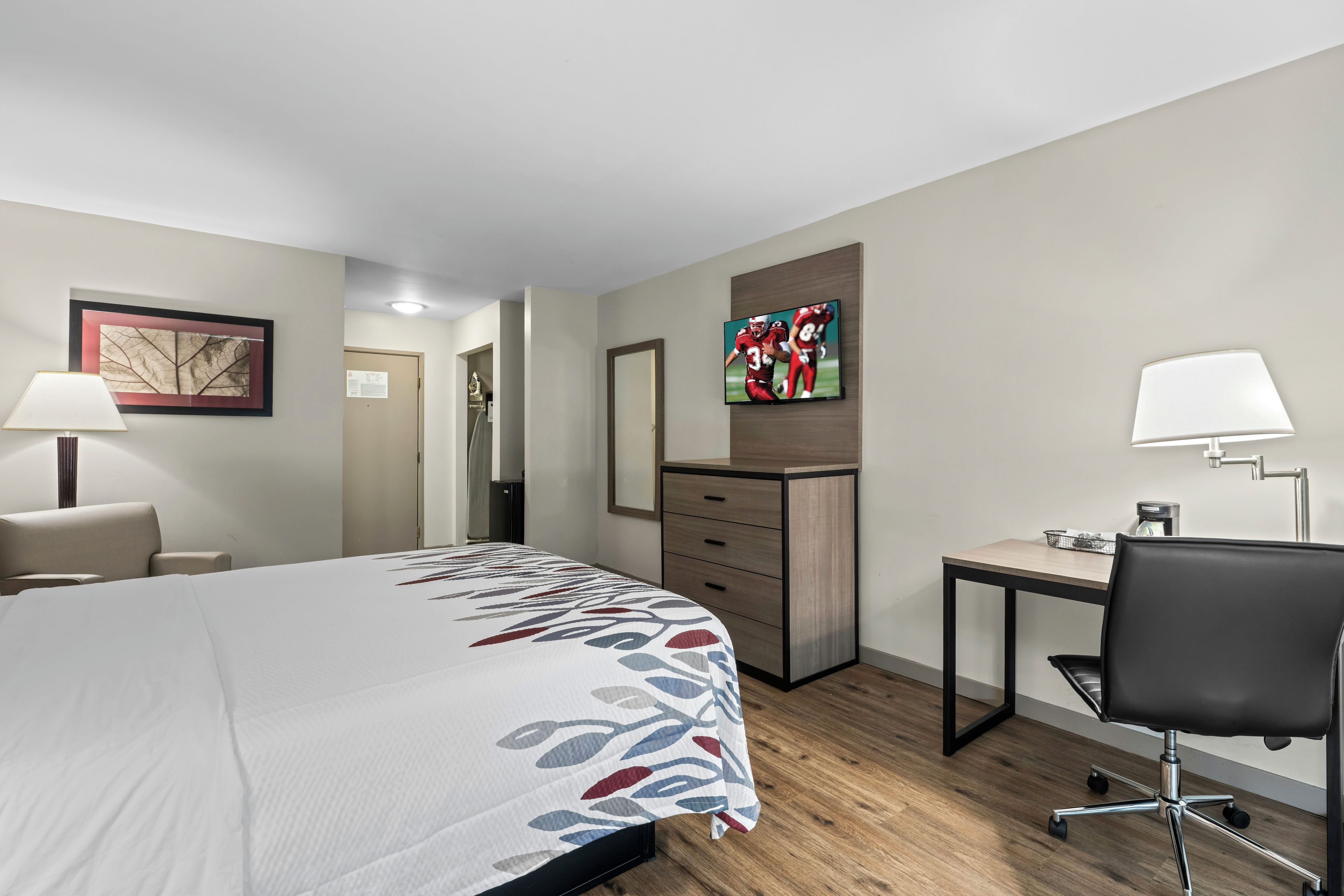 Photo - Red Roof Inn Gurnee - Waukegan