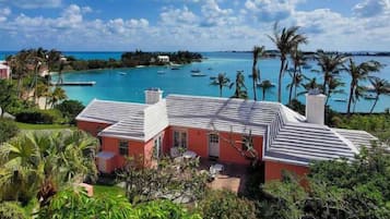 Cottage, 3 Bedrooms, Kitchen (Water View) | 1 bedroom, Egyptian cotton sheets, premium bedding, in-room safe