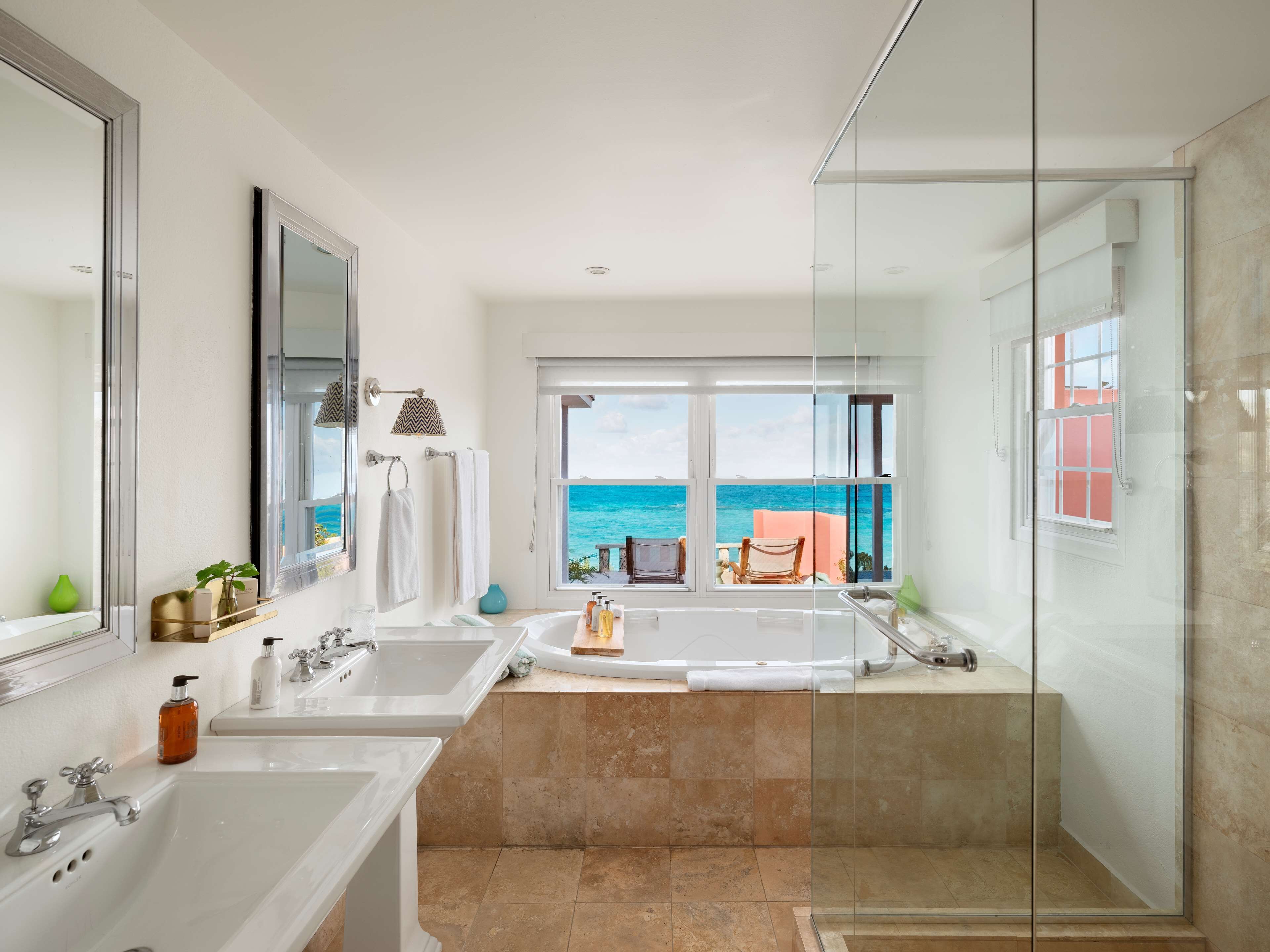 cottage, private pool (water view) | bathroom | shower, eco-friendly toiletries, hair dryer, bathrobes