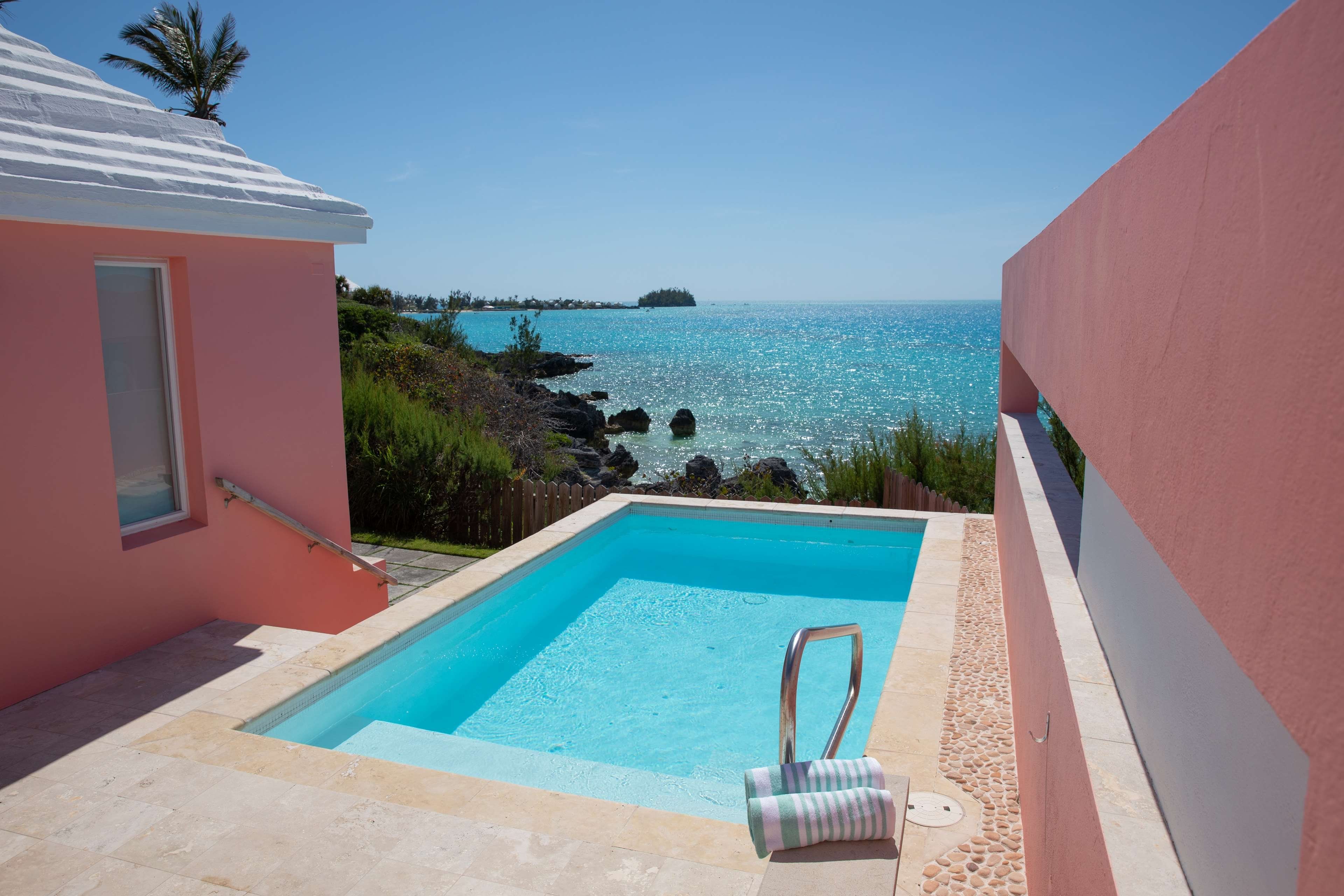 Private pool