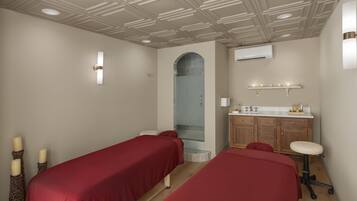 Couples treatment room(s), body treatments, aromatherapy, body wraps