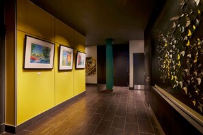 Lobby - The Barnes San Francisco, Tapestry Collection by Hilton (San Francisco)