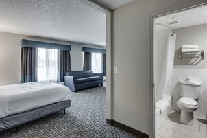 Desk, iron/ironing board, free WiFi, bed sheets