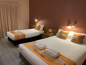 Iron/ironing board, free WiFi, bed sheets