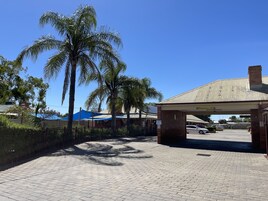 Fachada de la propiedad