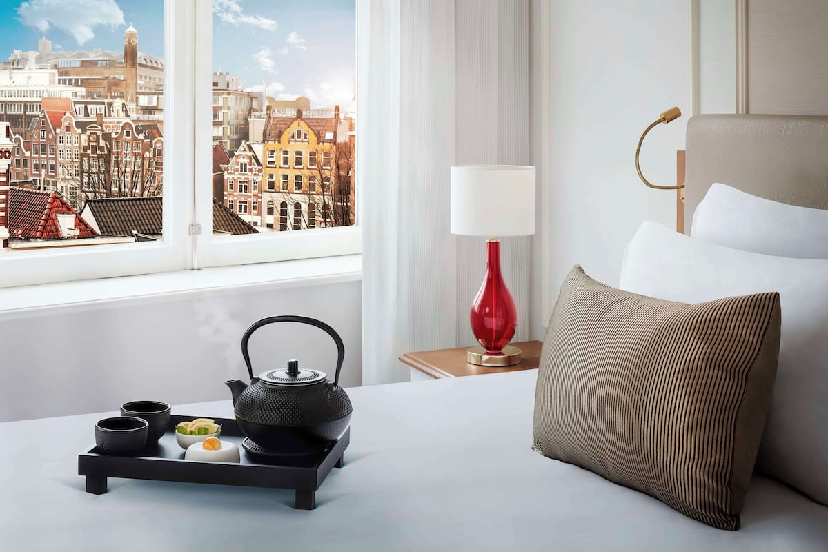 Ropa de cama de alta calidad, colchones con acolchado adicional, minibar