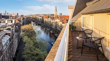 Superior kamer, balkon, uitzicht op kanaal | Kameruitzicht