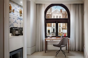 Presidential Suite (Empress Suite) | Premium bedding, pillow-top beds, minibar, in-room safe